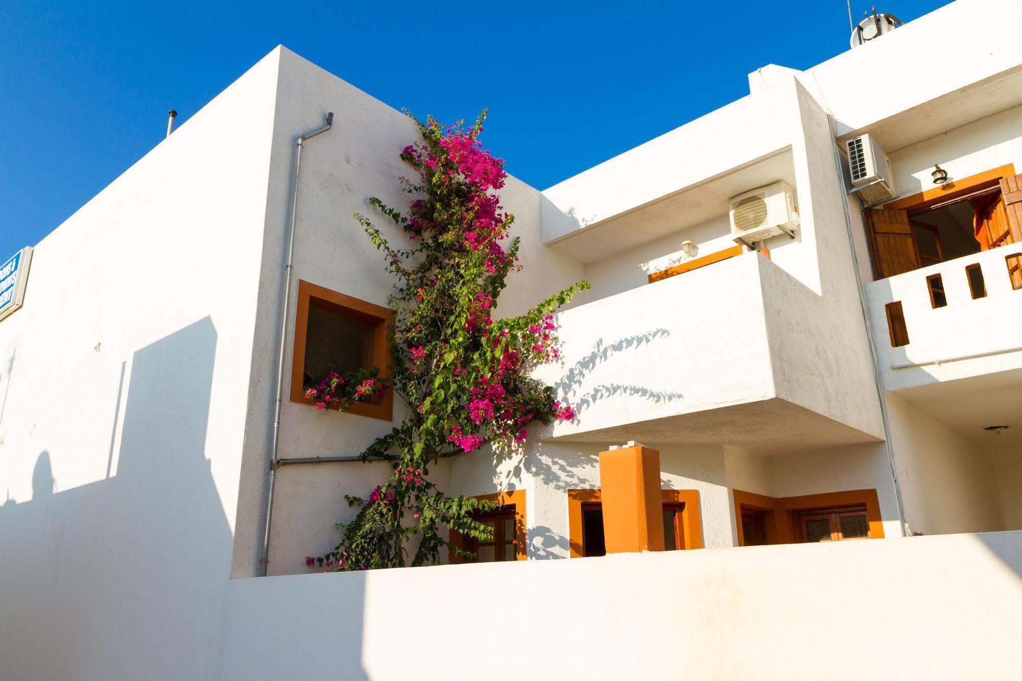Ideal Hotel Kokkini Hani エクステリア 写真