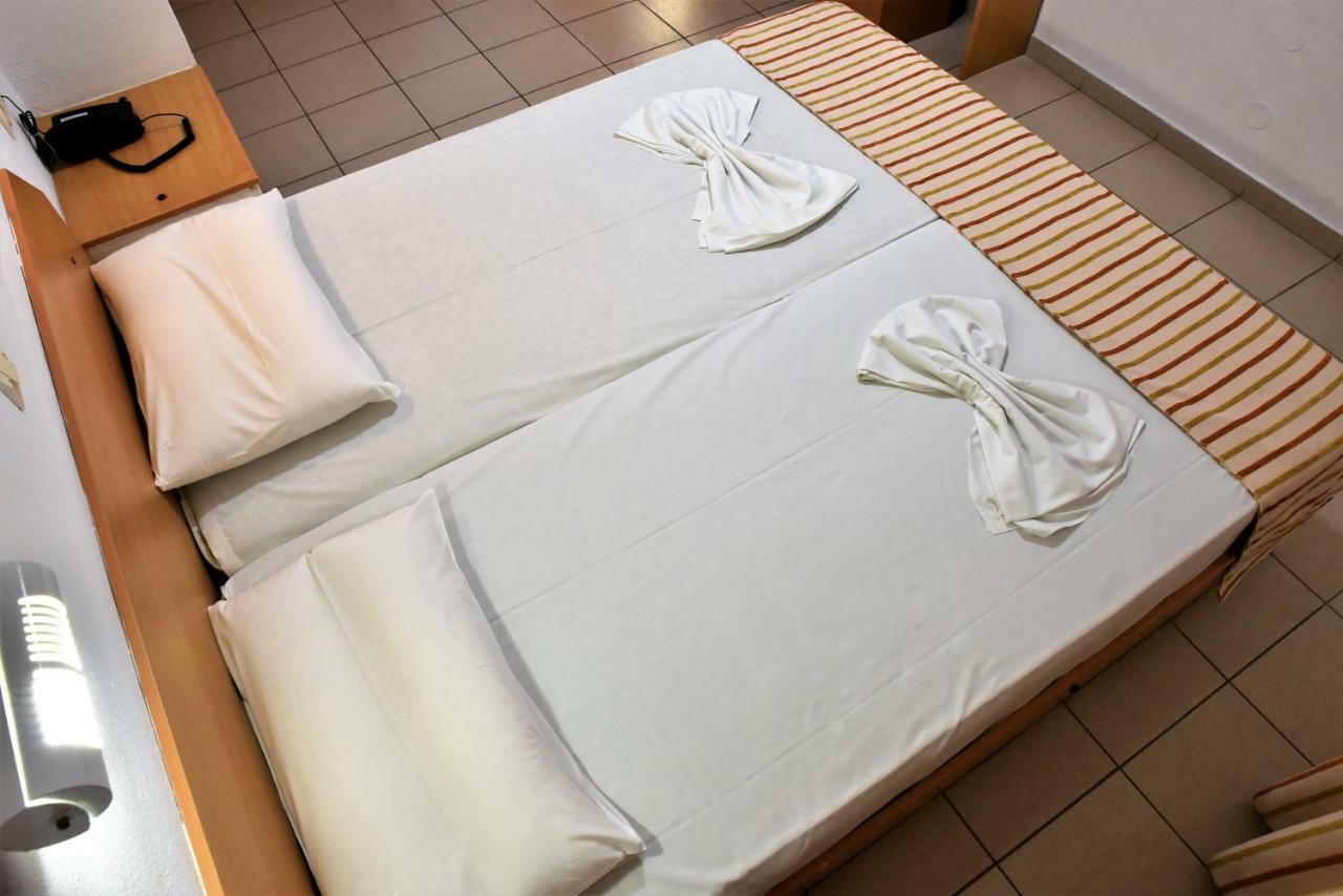 Ideal Hotel Kokkini Hani エクステリア 写真